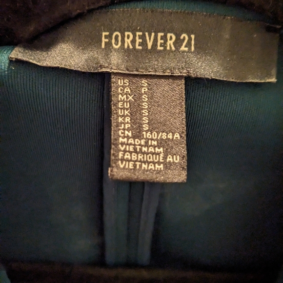 Like new green open blazer - Picture 4 of 5